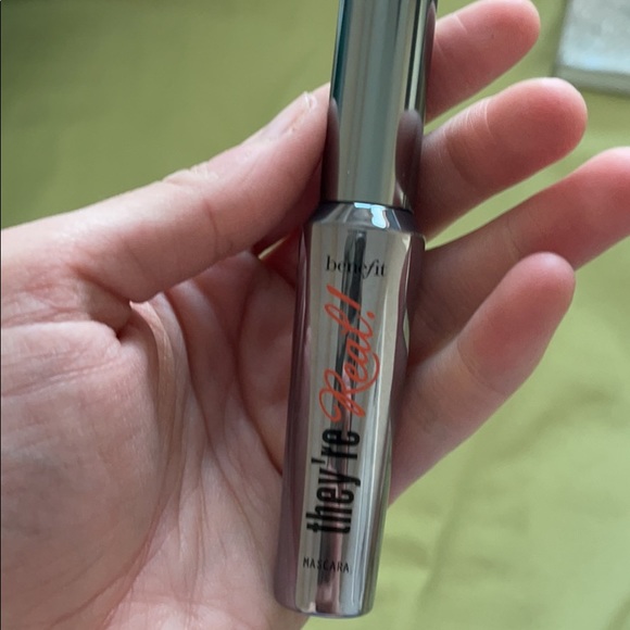 Mascara - Picture 5 of 5